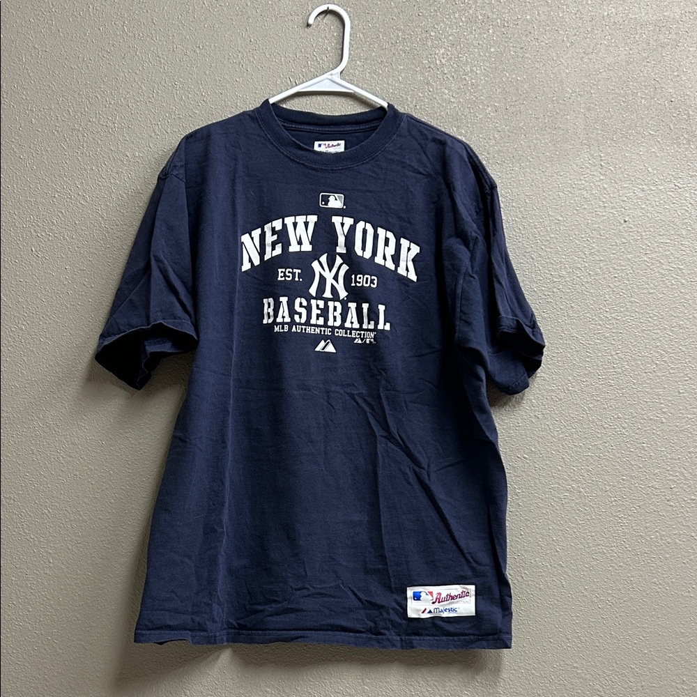 Majestic New York Yankees Baseball Navy Tee